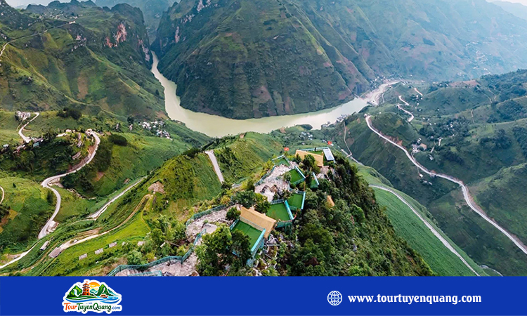 Tour Tuyên Quang - Hà Giang - Cao Nguyên Đá Đồng Văn 4 ngày 3 đêm